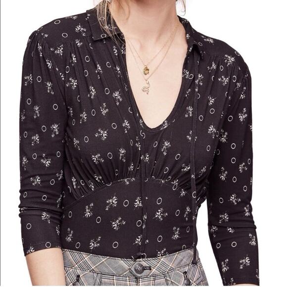 Free People Soraya Black Top Medium NWT - Picture 1 of 10